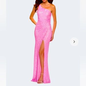 La Femme evening gown. Size 8. New with tag.